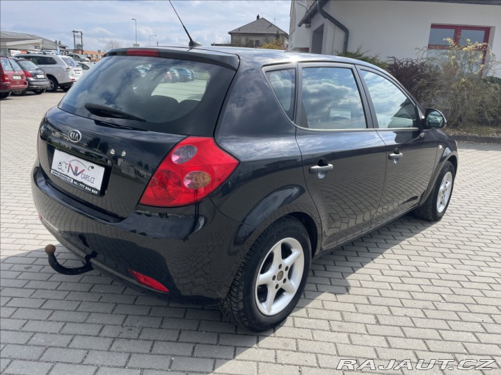 Kia Ceed 1,4 CVVT 80kW Tažné, po S 2007