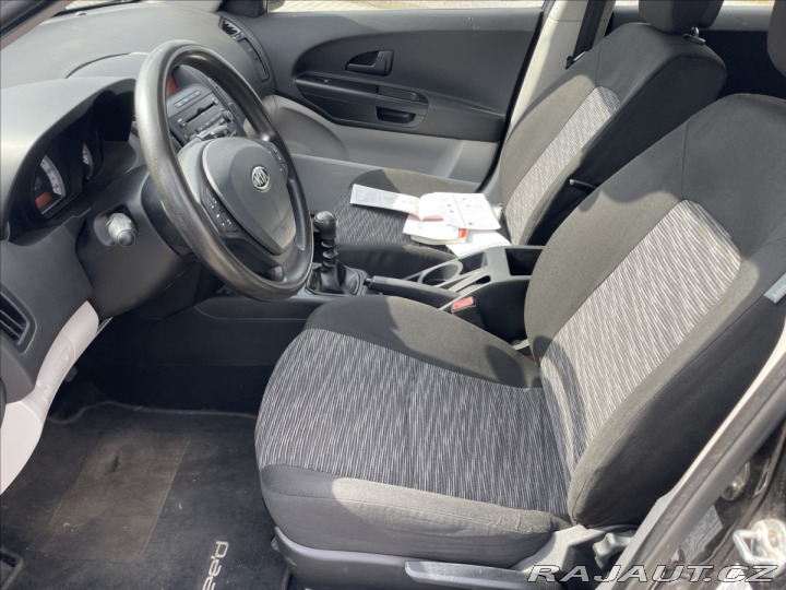 Kia Ceed 1,4 CVVT 80kW Tažné, po S 2007