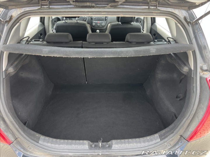 Kia Ceed 1,4 CVVT 80kW Tažné, po S 2007