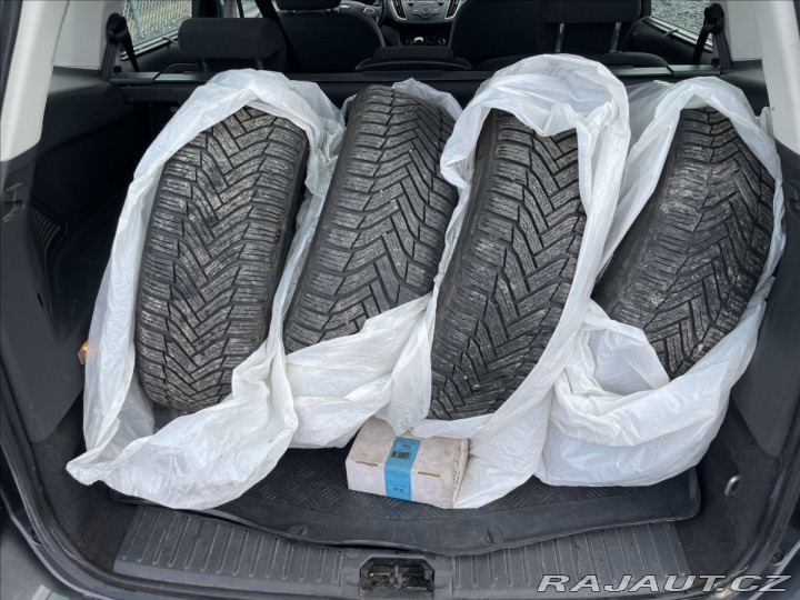 Ford Grand C-MAX 1,0 ECOBOOST 92kw CZauto 2016