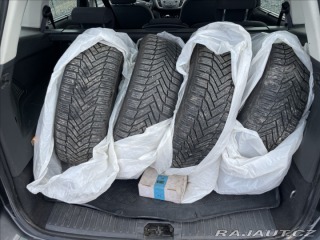 Ford Grand C-MAX 1,0 ECOBOOST 92kw CZauto 2016