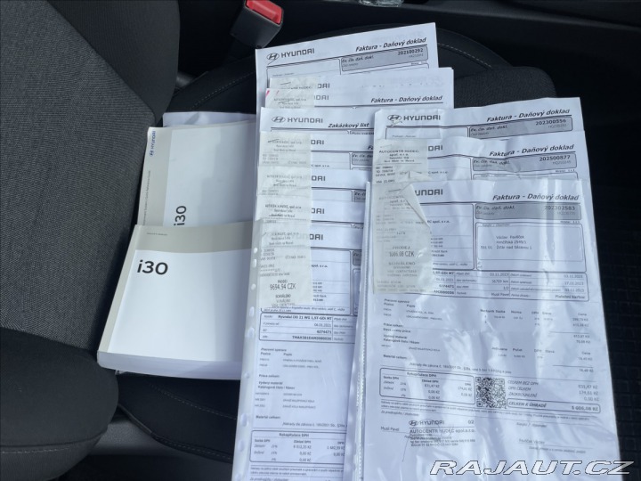 Hyundai i30 1,5 T-GDI MHEV FAMILY Taž 2021