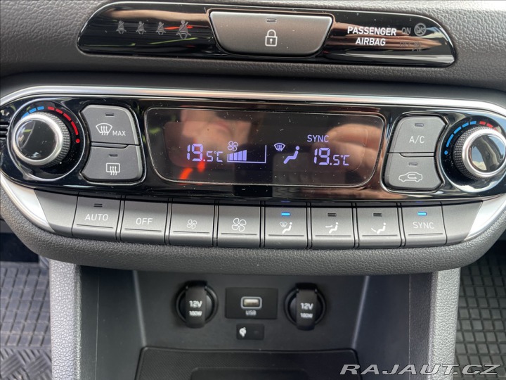 Hyundai i30 1,5 T-GDI MHEV FAMILY Taž 2021