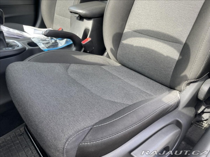 Hyundai i30 1,5 T-GDI MHEV FAMILY Taž 2021