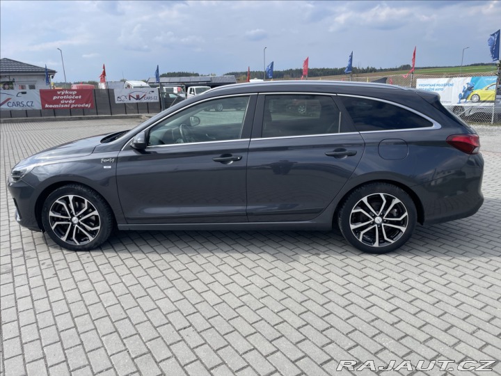 Hyundai i30 1,5 T-GDI MHEV FAMILY Taž 2021