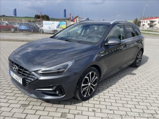 Hyundai i30 1,5 T-GDI MHEV FAMILY Taž 2021
