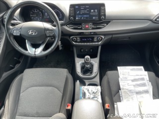 Hyundai i30 1,5 T-GDI MHEV FAMILY Taž 2021