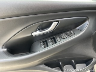 Hyundai i30 1,5 T-GDI MHEV FAMILY Taž 2021