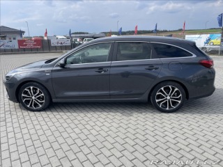 Hyundai i30 1,5 T-GDI MHEV FAMILY Taž 2021