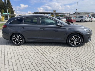 Hyundai i30 1,5 T-GDI MHEV FAMILY Taž 2021