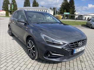 Hyundai i30 1,5 T-GDI MHEV FAMILY Taž 2021