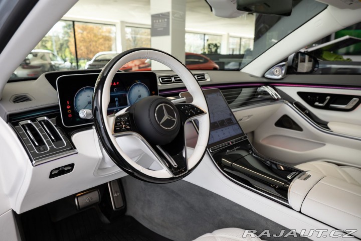 Mercedes-Benz S Maybach V12 4MATIC 2023