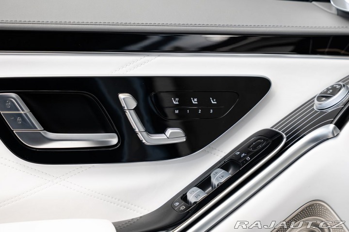 Mercedes-Benz S Maybach 4MATIC 2023