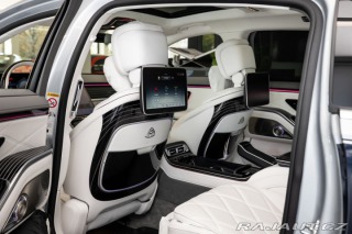Mercedes-Benz S Maybach 4MATIC 2023