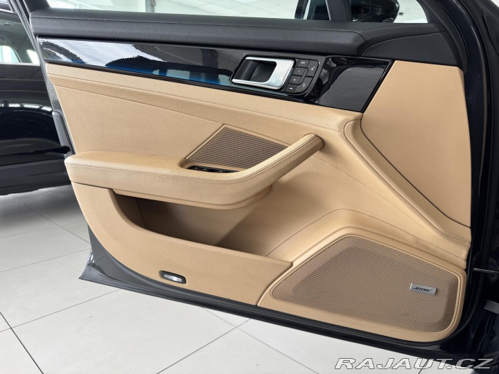 Porsche Panamera 4 E-Hybrid*Dověry*Panoram 2018