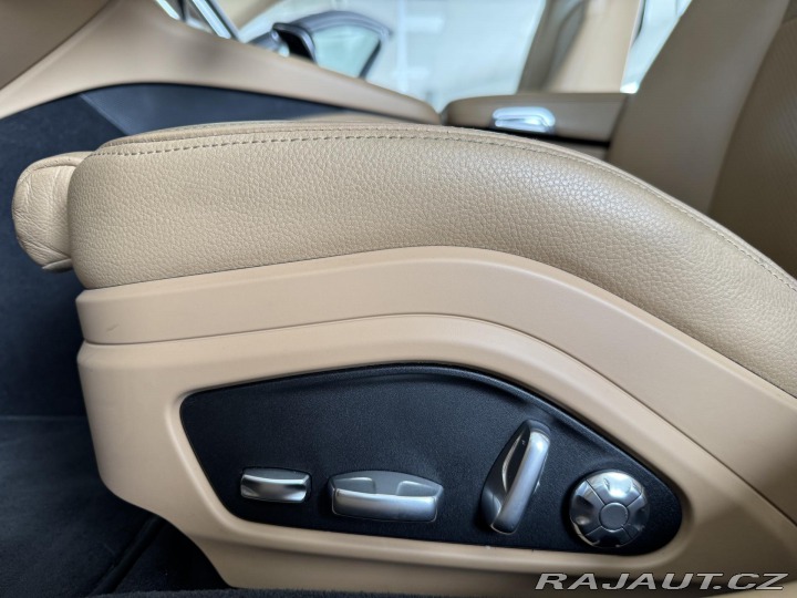 Porsche Panamera 4 E-Hybrid*Dověry*Panoram 2018