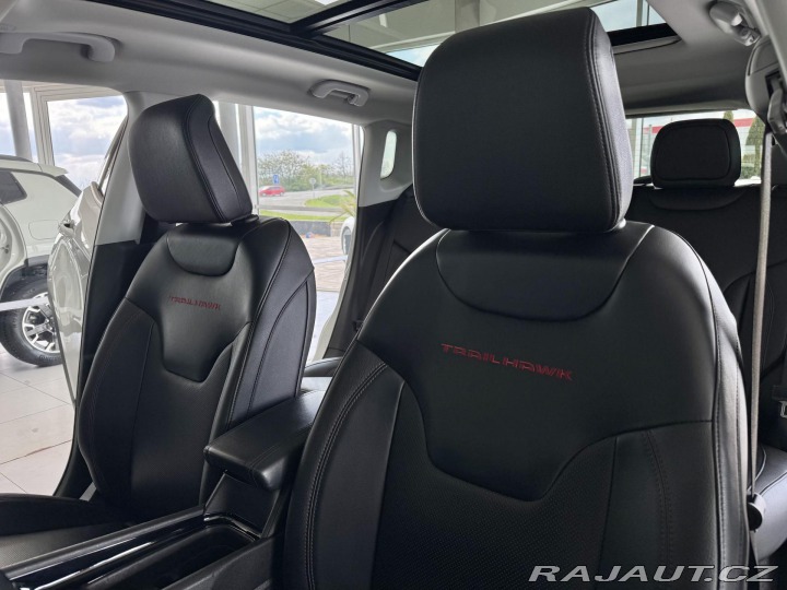 Jeep Compass 4xe 240*TrailHawk*MaxVýba 2023