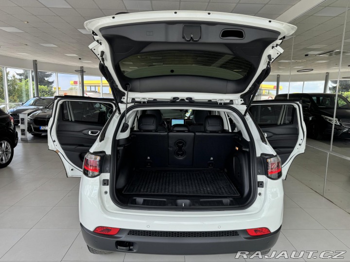 Jeep Compass 4xe 240*TrailHawk*REZERVA 2023