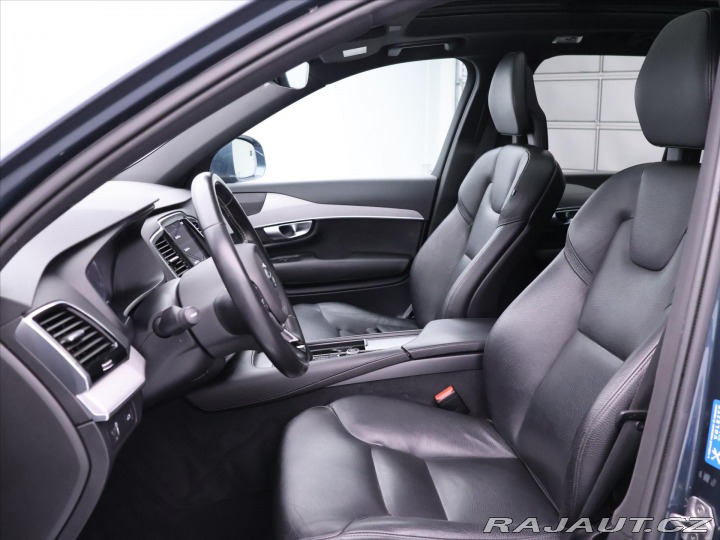 Volvo XC90 2,0 173 kW AWD Momentum D 2019