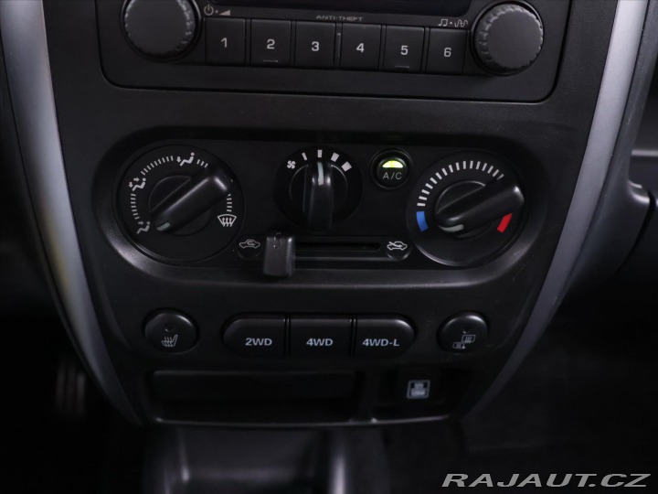 Suzuki Jimny 1,3 VVT 63kW Club CZ 2015