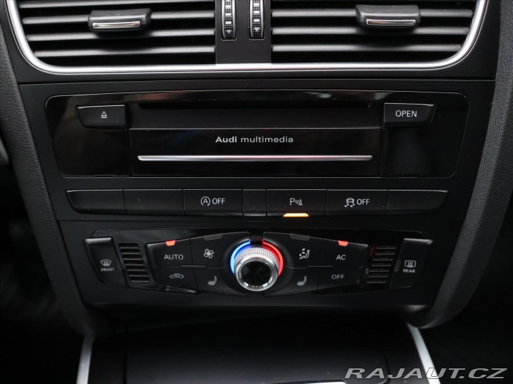 Audi A5 2,0 TFSI 155kW quattro S- 2013