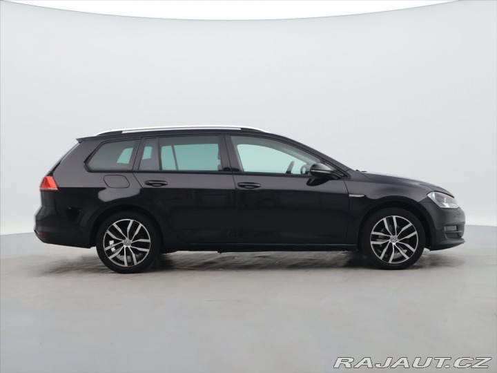Volkswagen Golf 1,4 TSI 92kW Cup 1.Maj Na 2014