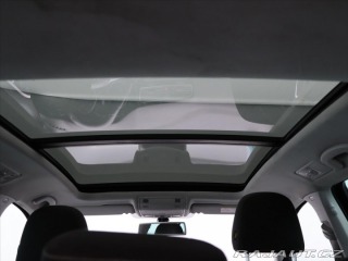 Volkswagen Golf 1,4 TSI 92kW Cup 1.Maj Na 2014
