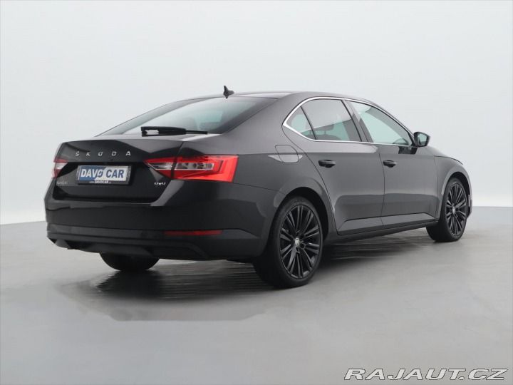 Škoda Superb 2,0 TDI 147kW 4x4 DSG DPH 2022