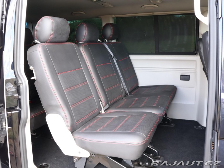 Volkswagen Caravelle 2,0 TDI 150kW DSG 8Míst C 2016