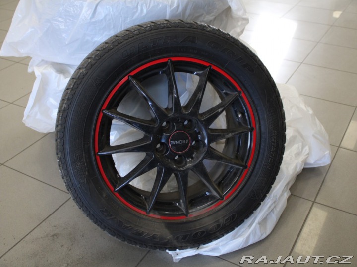 Mercedes-Benz V 2,0 300d 4M AMG Ventilace 2023
