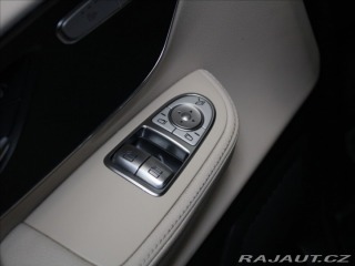 Mercedes-Benz V 2,0 300d 4M AMG Ventilace 2023