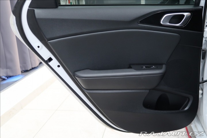 Kia ProCeed 1,6 T_GDI NAVI KAMERA 1. 2022