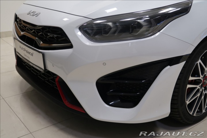 Kia ProCeed 1,6 T-GDI NAVI KAMERA 1. 2022