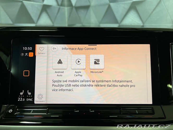 Volkswagen Multivan 2.0TDI DSG LIFE, PANO, IQ 2023