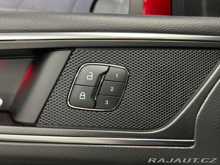 Ford S-MAX 2.5 HYBRID A/T ST-LINE, P 2023