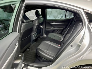 Toyota Camry 2.5 HYBRID e-CVT PRESTIGE 2025