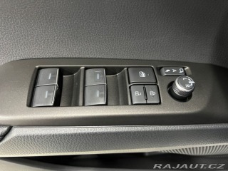 Toyota Camry 2.5 HYBRID e-CVT PRESTIGE 2025