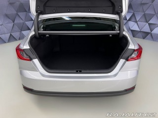 Toyota Camry 2.5 HYBRID e-CVT PRESTIGE 2025