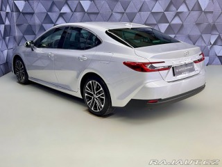 Toyota Camry 2.5 HYBRID e-CVT PRESTIGE 2025