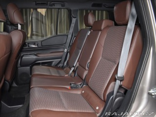 Toyota Land Cruiser 2,8 Executive Panorama,BL 2024