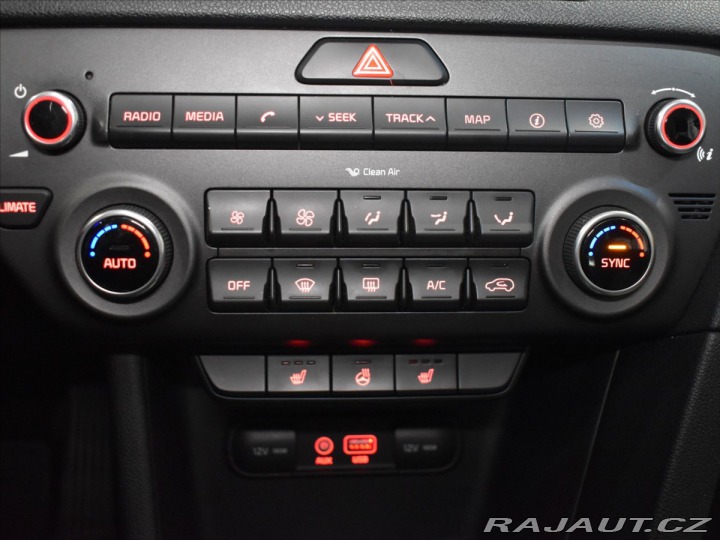 Kia Sportage 2,0 CRDI Kamera,výhřevy 2016