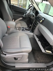 Jeep Grand Cherokee 3,0   CRD Laredo a tažné 2008