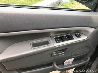 Jeep Grand Cherokee 3,0   CRD Laredo a tažné 2008