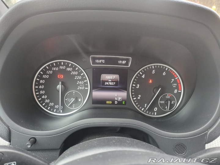 Mercedes-Benz B B180 benzin 2013