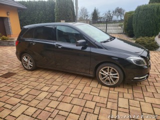 Mercedes-Benz B B180 benzin 2013