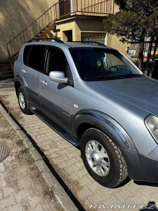 SsangYong Rexton 2,7   tdi Automat 2005