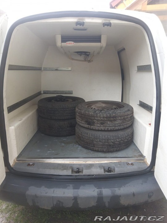 Volkswagen Caddy 1,9   TDI s mrazákem 1800