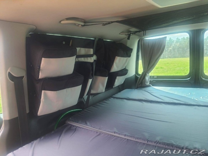 Volkswagen Caravelle long, obytné 2010