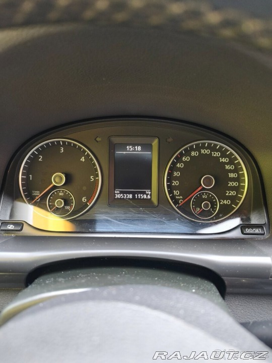 Volkswagen Touran 2,0 2011