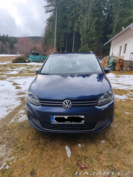 Volkswagen Touran 2,0 2011
